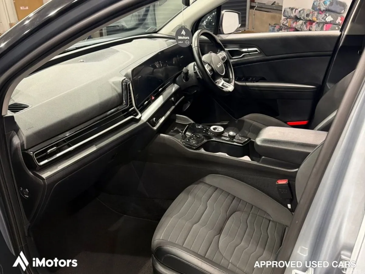 Kia Sportage SUV, Petrol Hybrid, 2023, Grey