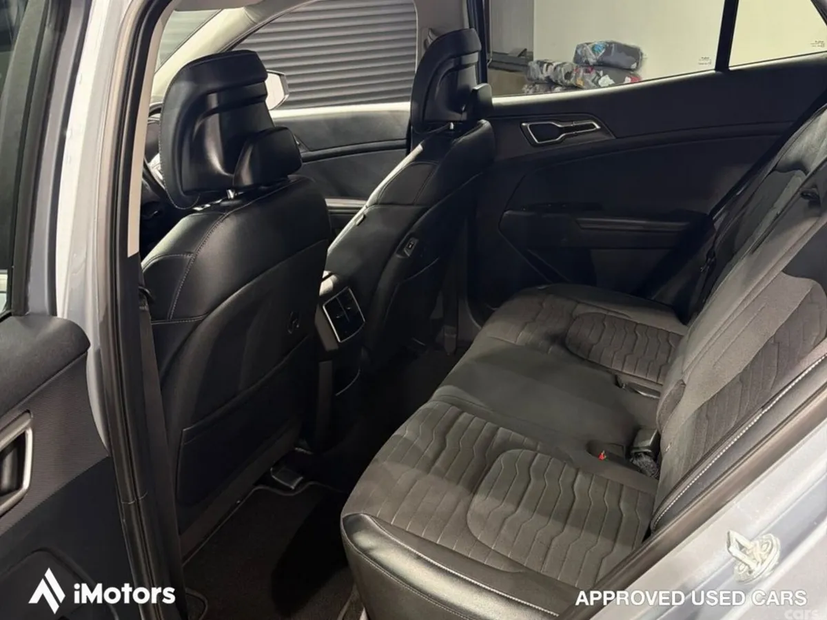 Kia Sportage SUV, Petrol Hybrid, 2023, Grey