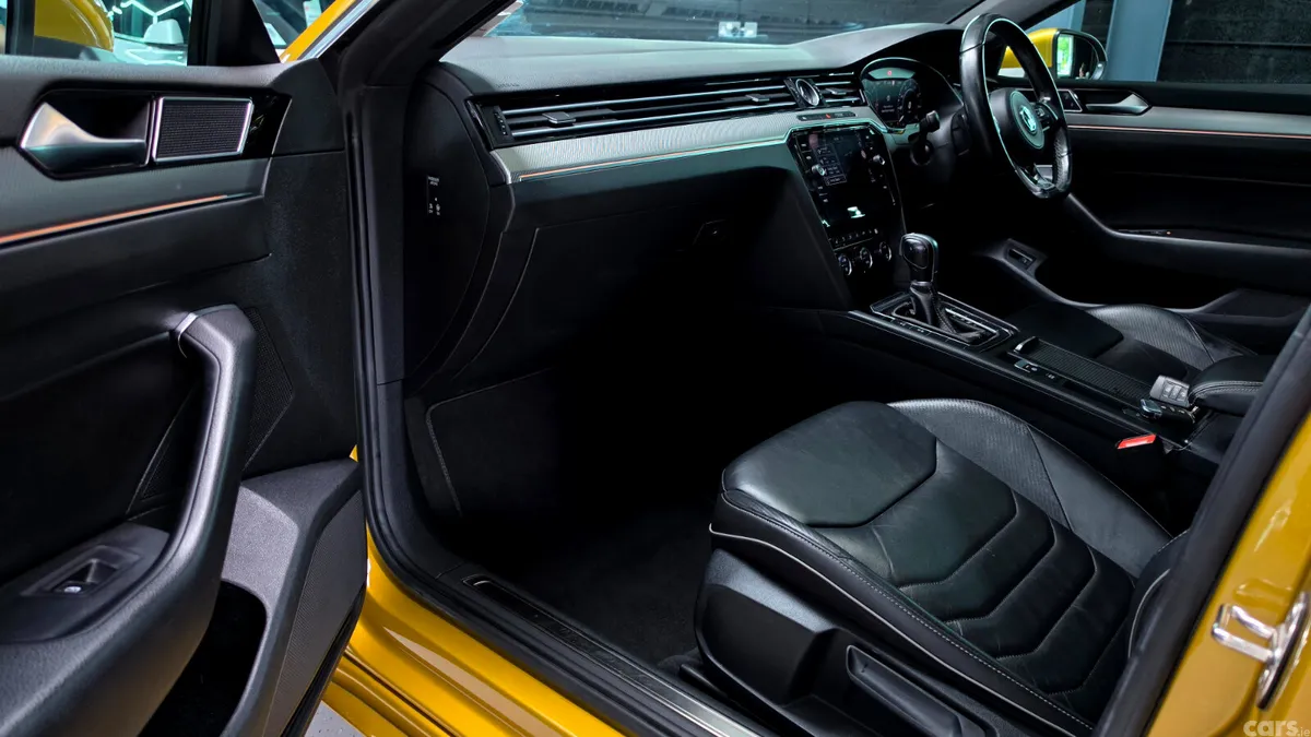 Volkswagen Arteon Saloon, Diesel, 2018, Yellow