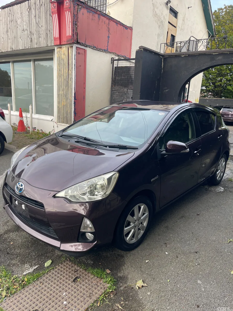 Toyota Aqua Hatchback, Petrol Hybrid, 2014, Brown