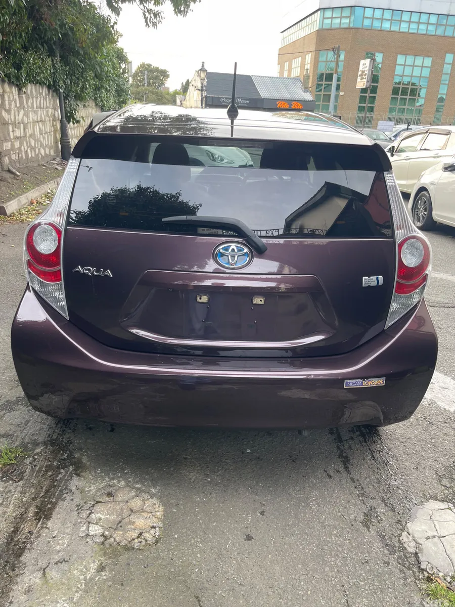Toyota Aqua Hatchback, Petrol Hybrid, 2014, Brown
