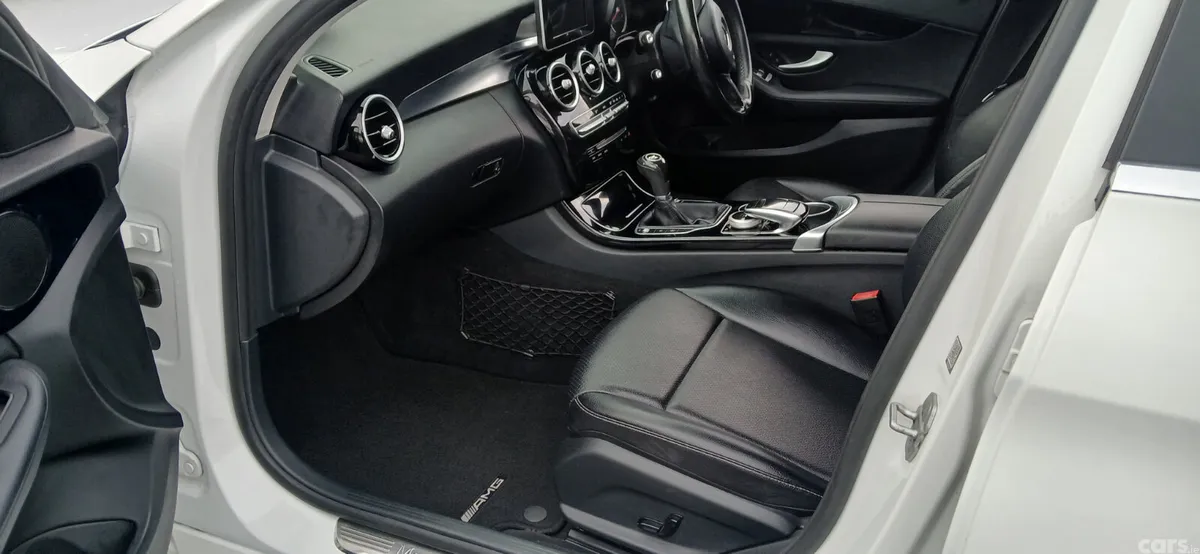 Mercedes-Benz C-Class Saloon, Diesel, 2016, White