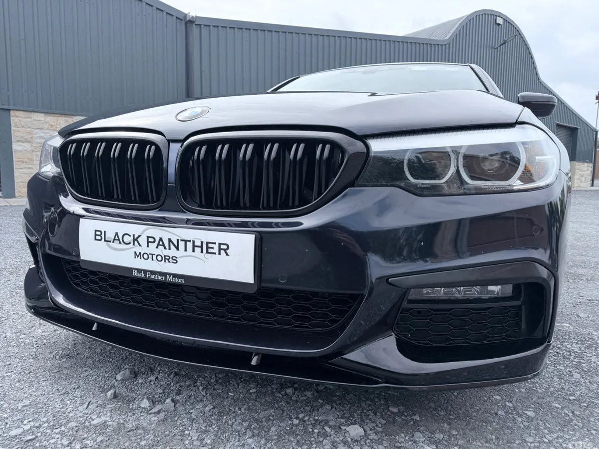 BMW 5-Series Saloon, Petrol Plug-in Hybrid, 2018, Black