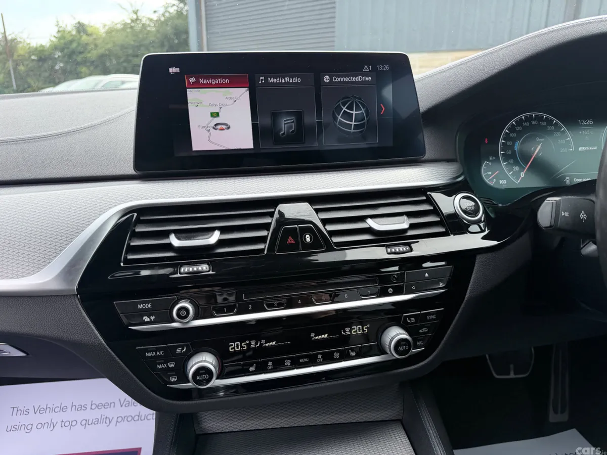 BMW 5-Series Saloon, Petrol Plug-in Hybrid, 2018, Black