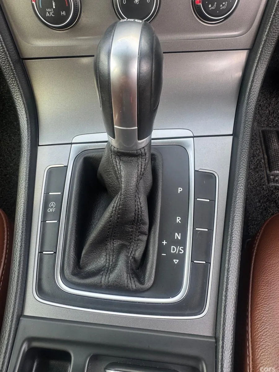Volkswagen Golf Hatchback, Petrol, 2016, Black