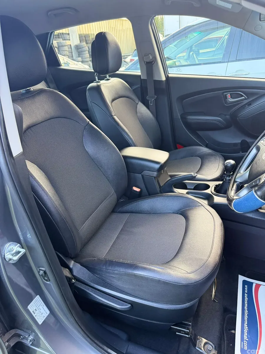 Hyundai ix35 SUV, Diesel, 2015, Grey