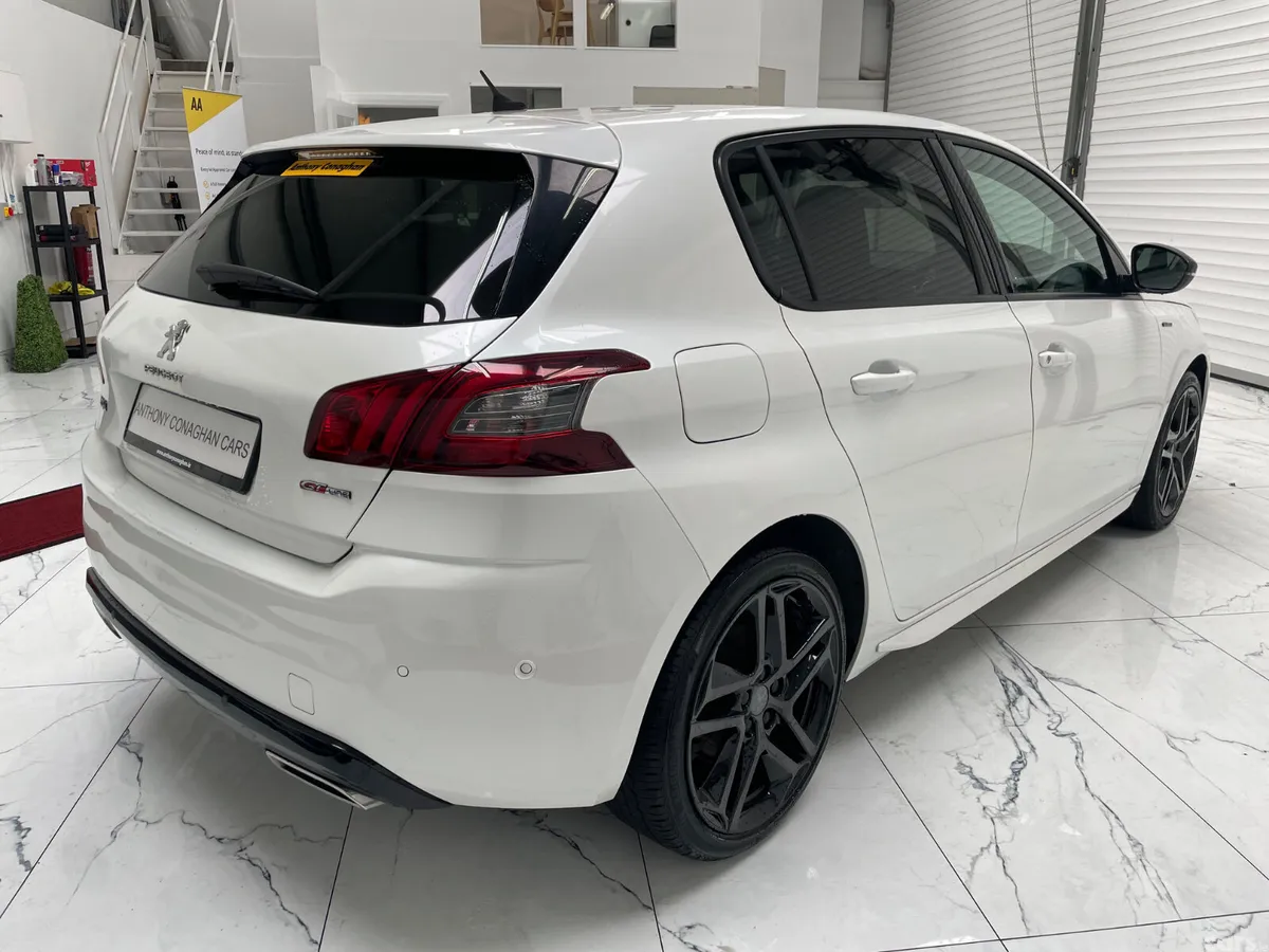 Peugeot 308 Hatchback, Diesel, 2021, White