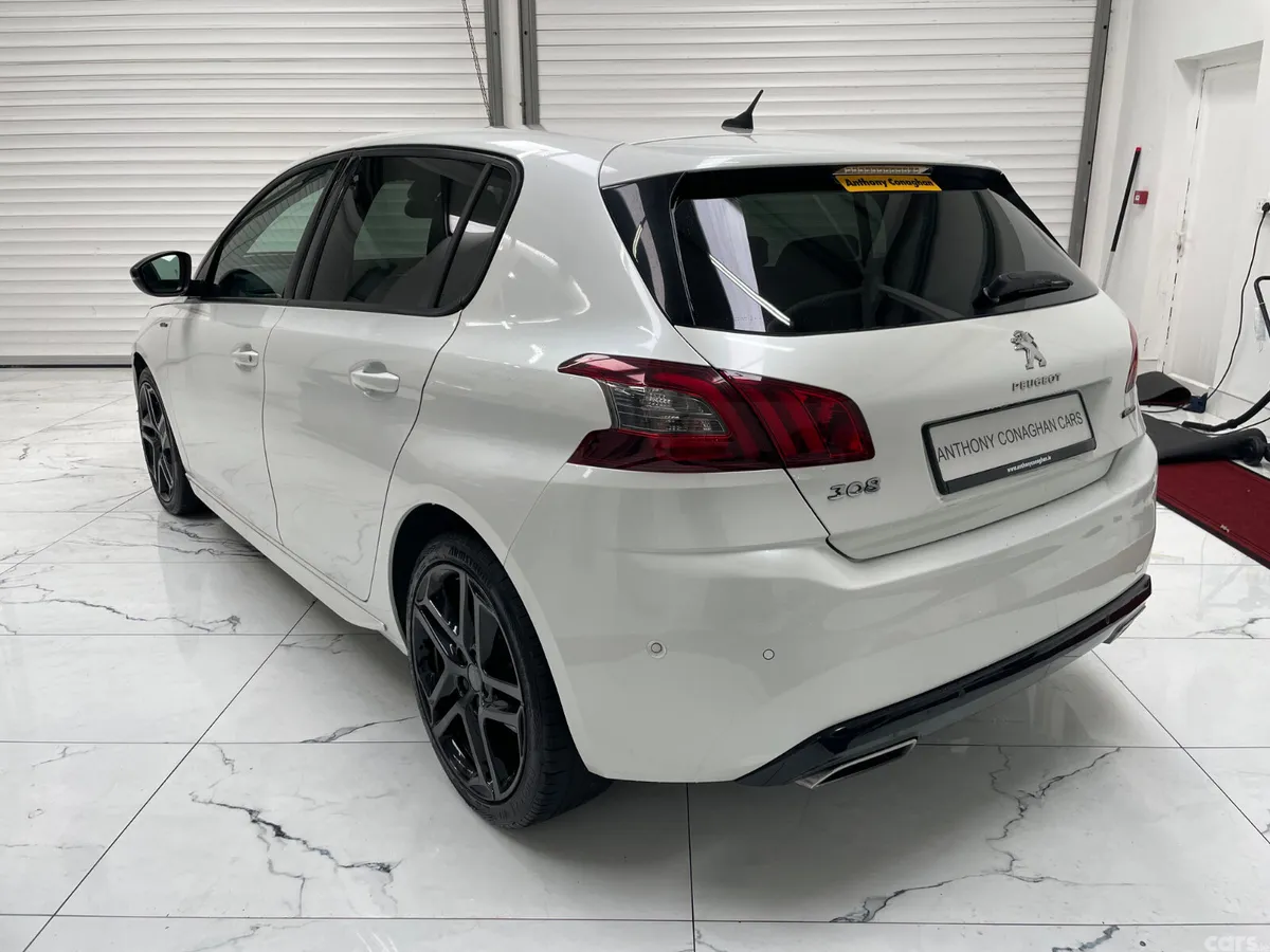 Peugeot 308 Hatchback, Diesel, 2021, White