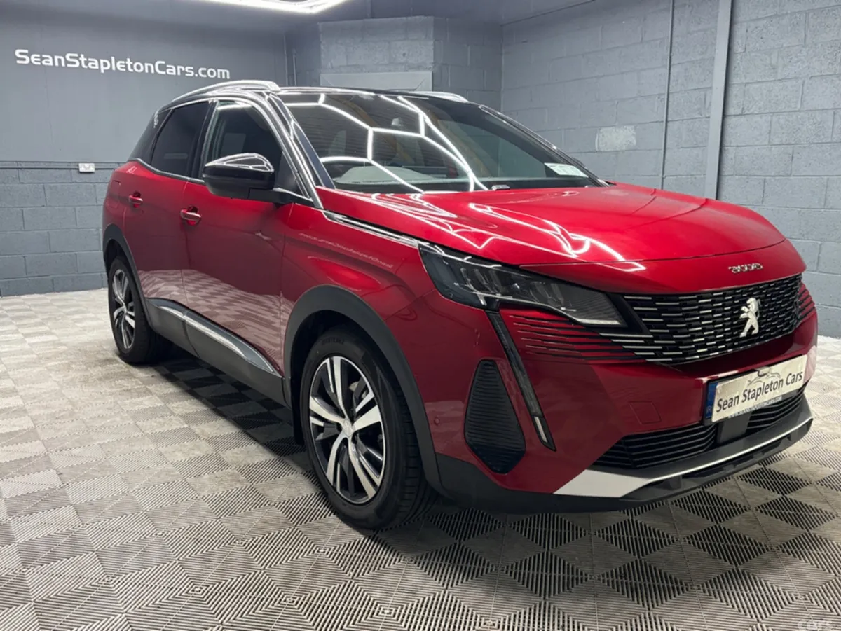 Peugeot 3008 MPV, Diesel, 2024, Red
