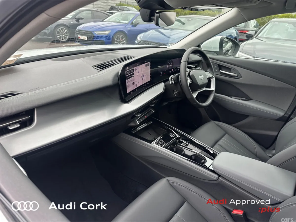 Audi Q3 Hatchback, Diesel, 2026, White