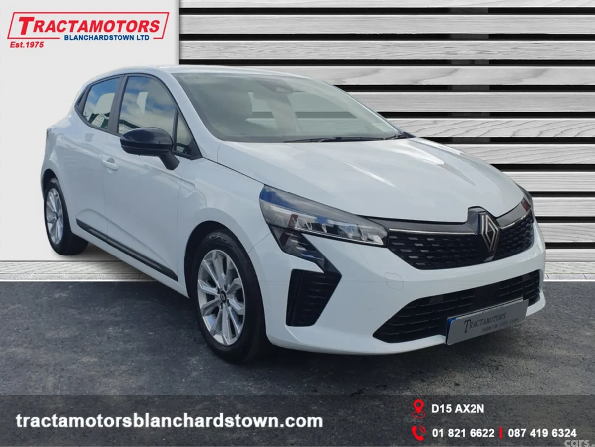 Renault Clio Hatchback, Petrol, 2024, White