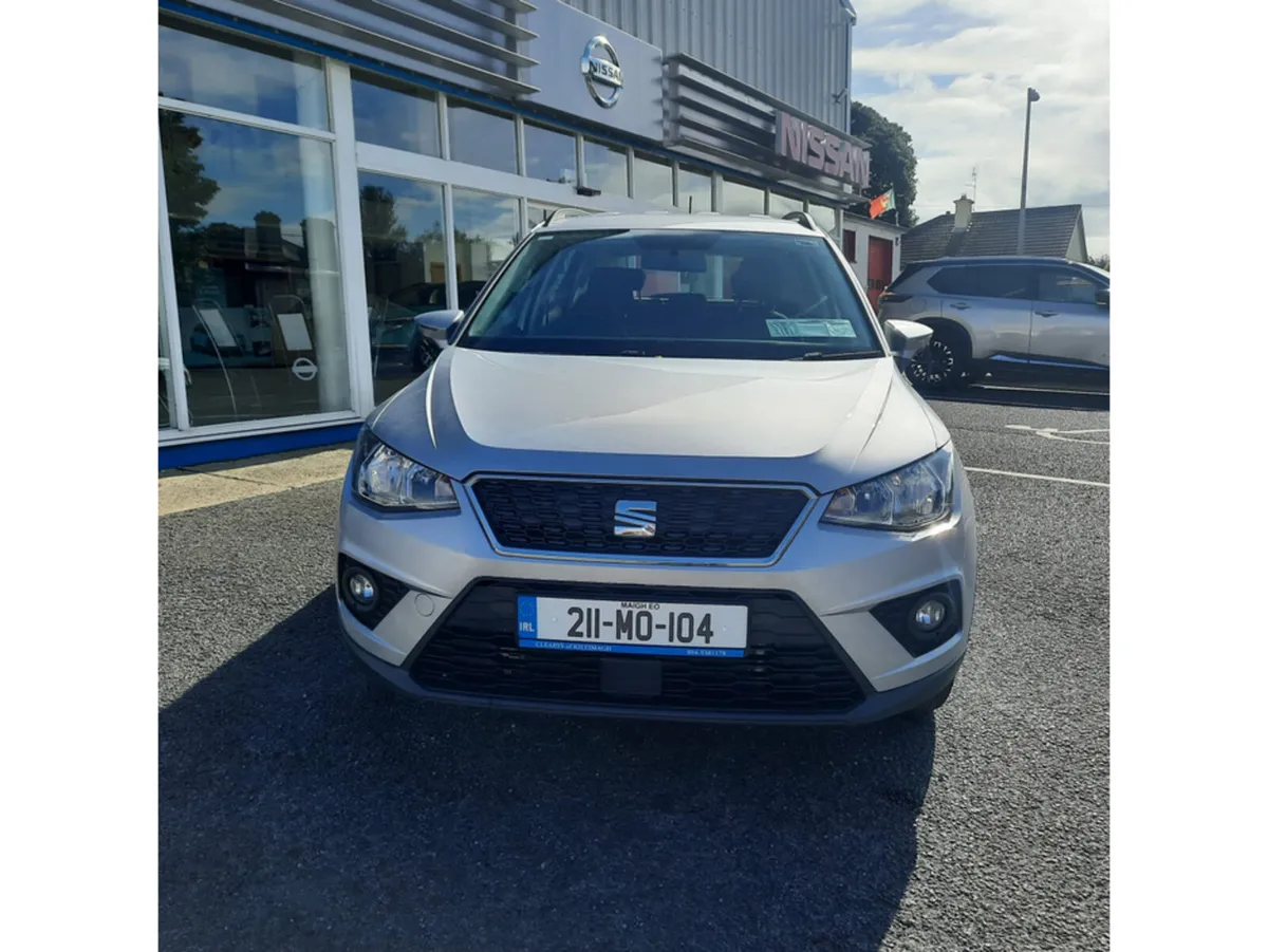 SEAT Arona Hatchback, Petrol, 2021, Grey