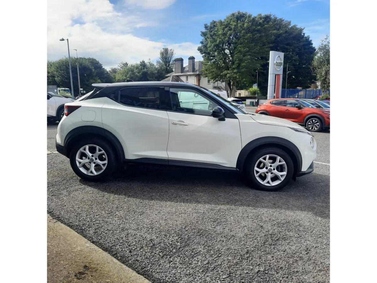 Nissan Juke MPV, Petrol, 2021, White