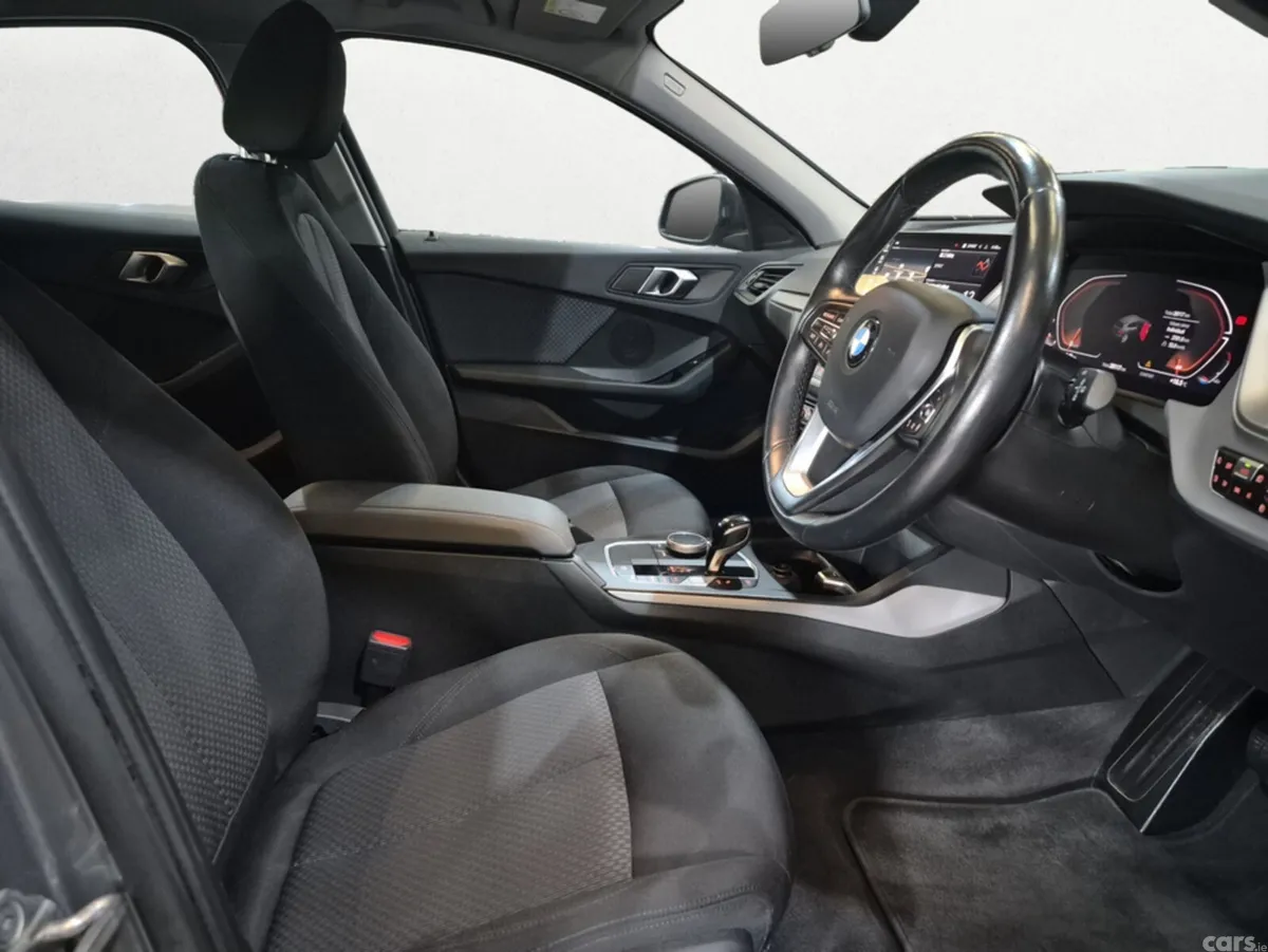 BMW 1-Series Hatchback, Diesel, 2023, Grey