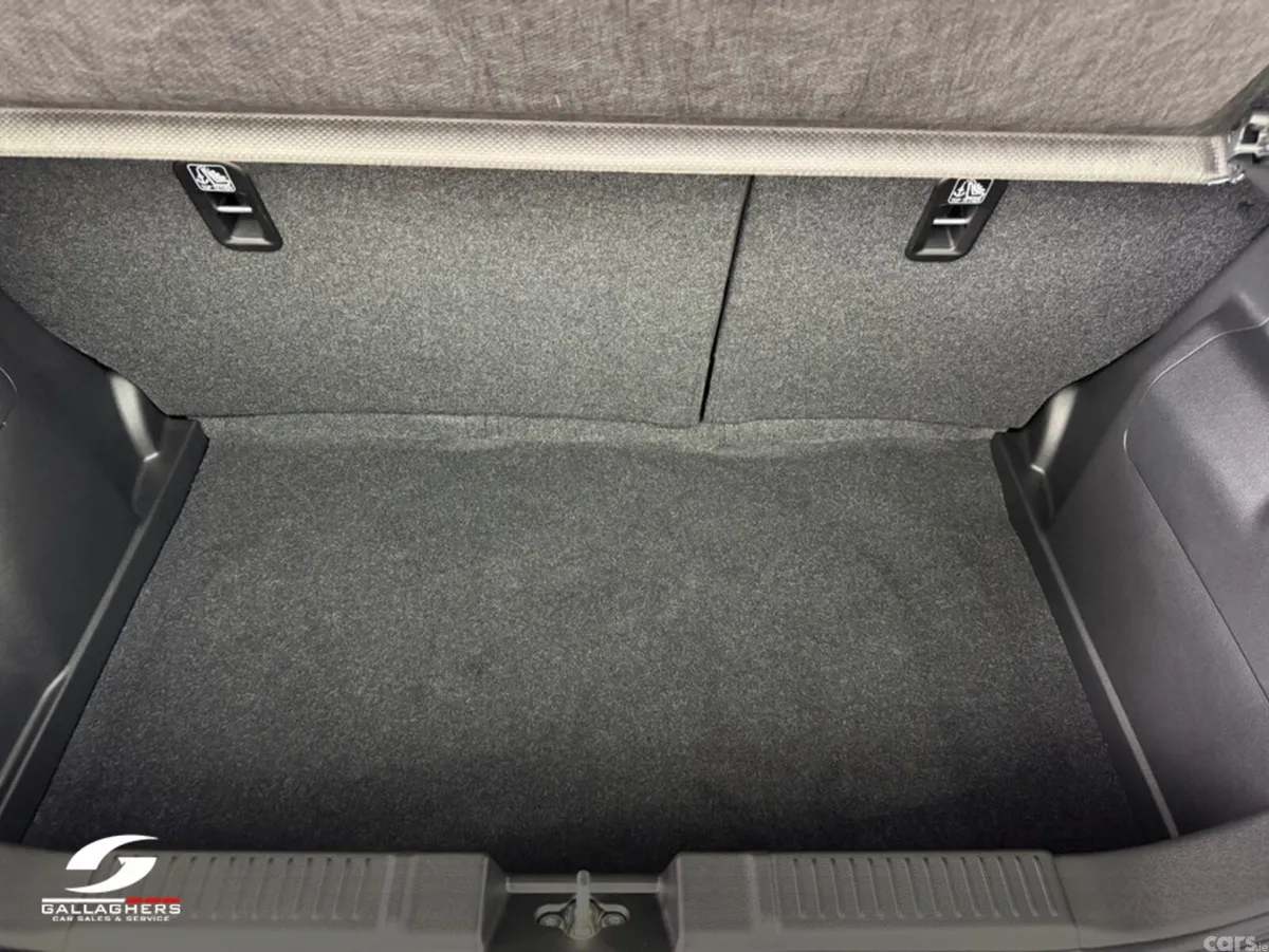 Suzuki Swift Hatchback, Petrol Hybrid, 2024, Blue