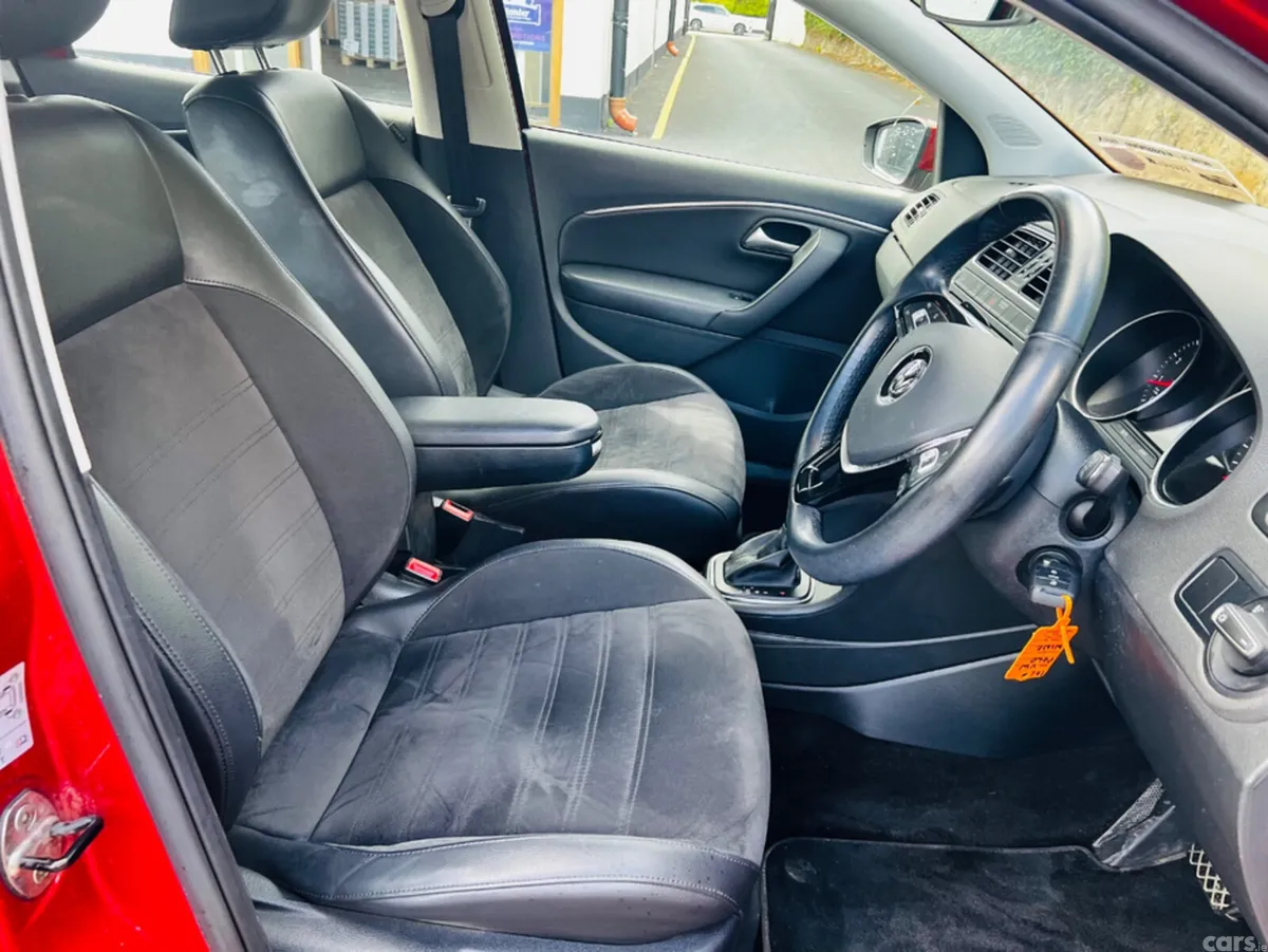 Volkswagen Polo Hatchback, Petrol, 2016, Red