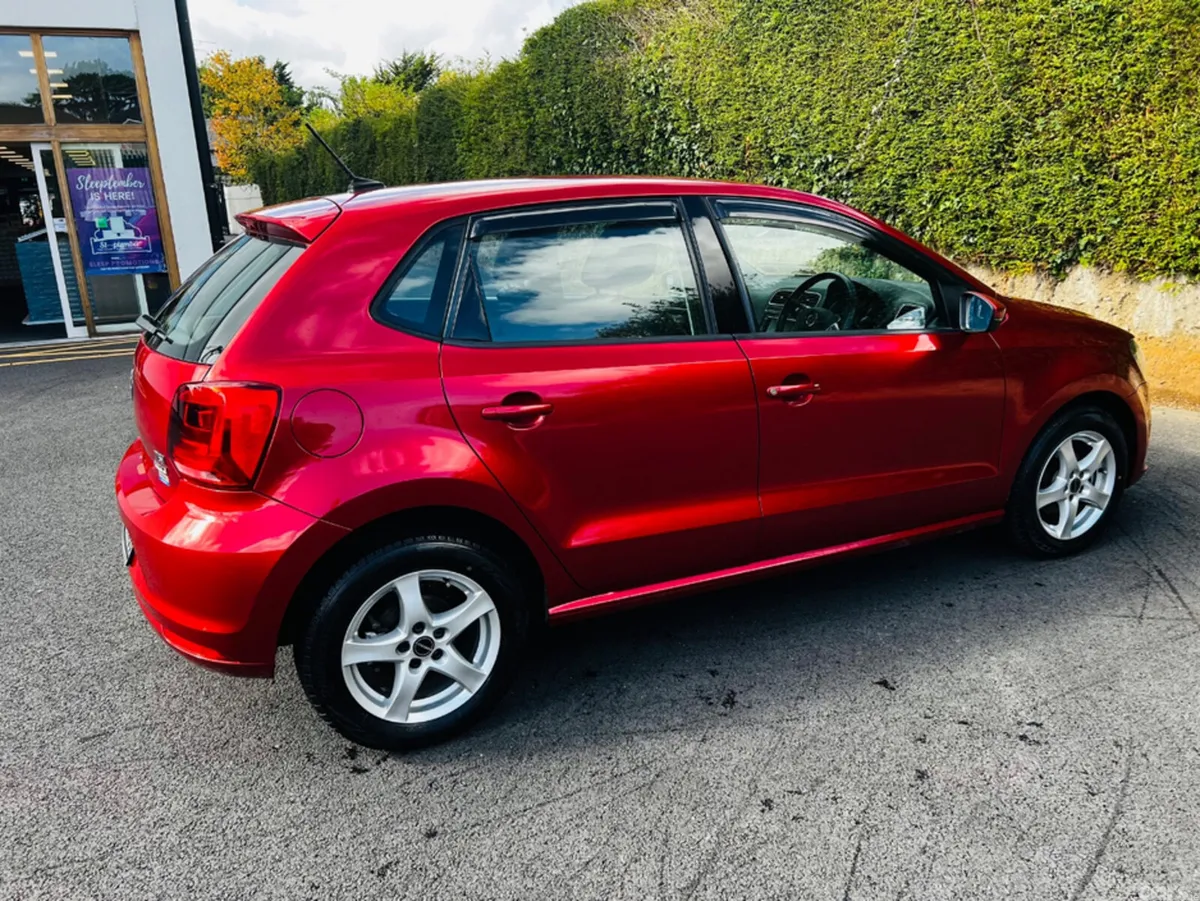 Volkswagen Polo Hatchback, Petrol, 2016, Red