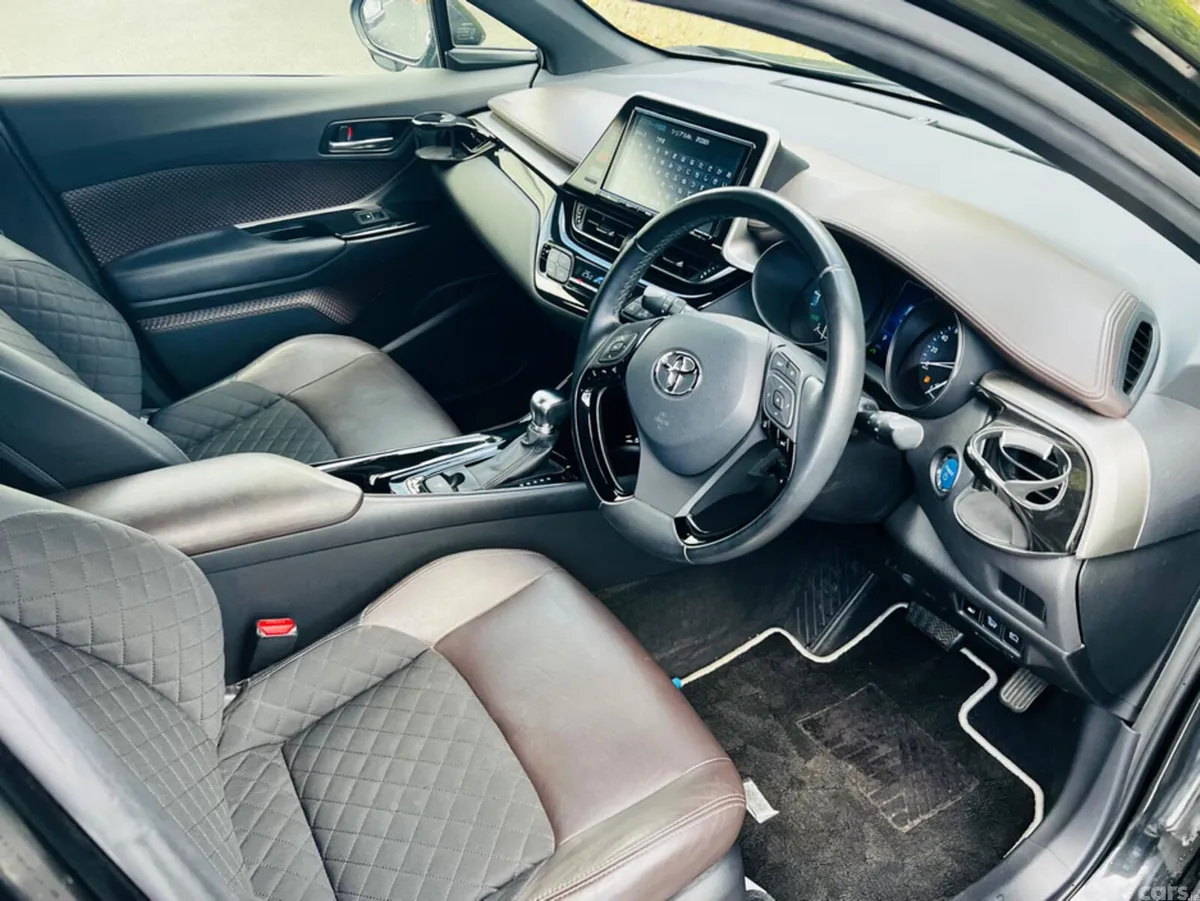 Toyota C-HR SUV, Petrol Hybrid, 2018, Black