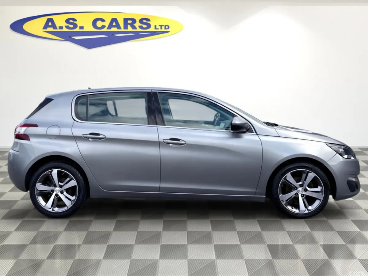 Peugeot 308 Hatchback, Diesel, 2017, Grey