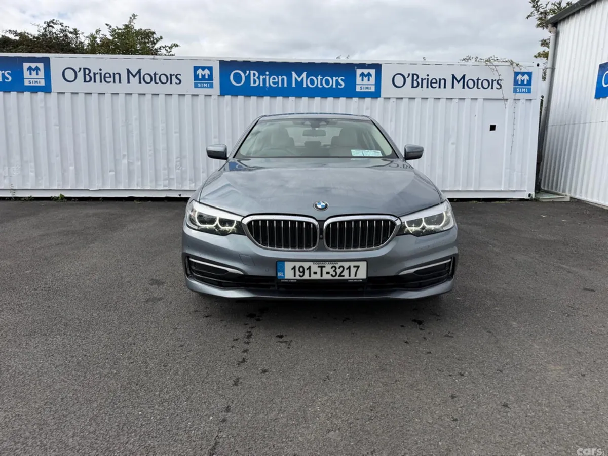 BMW 5-Series Saloon, Diesel, 2019, Blue