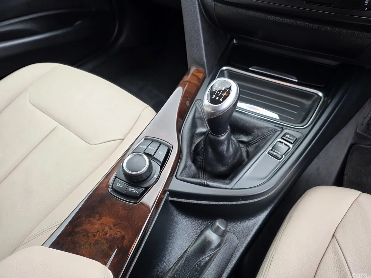 BMW 3-Series Saloon, Diesel, 2014, Blue