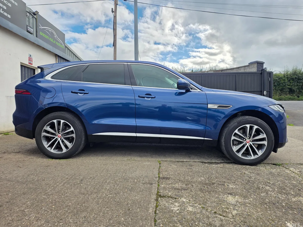 Jaguar F-Pace SUV, Petrol Plug-in Hybrid, 2022, Blue