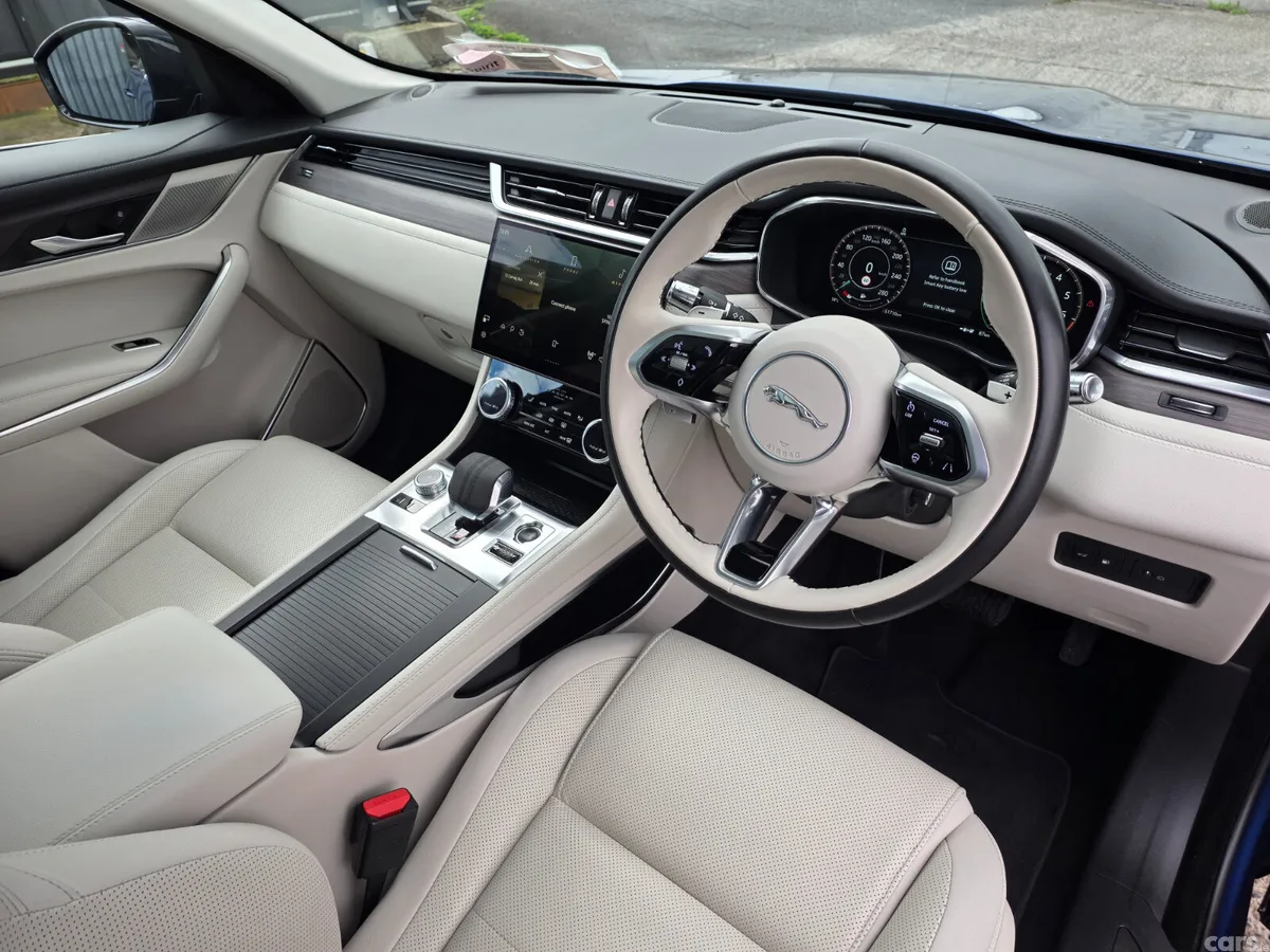 Jaguar F-Pace SUV, Petrol Plug-in Hybrid, 2022, Blue