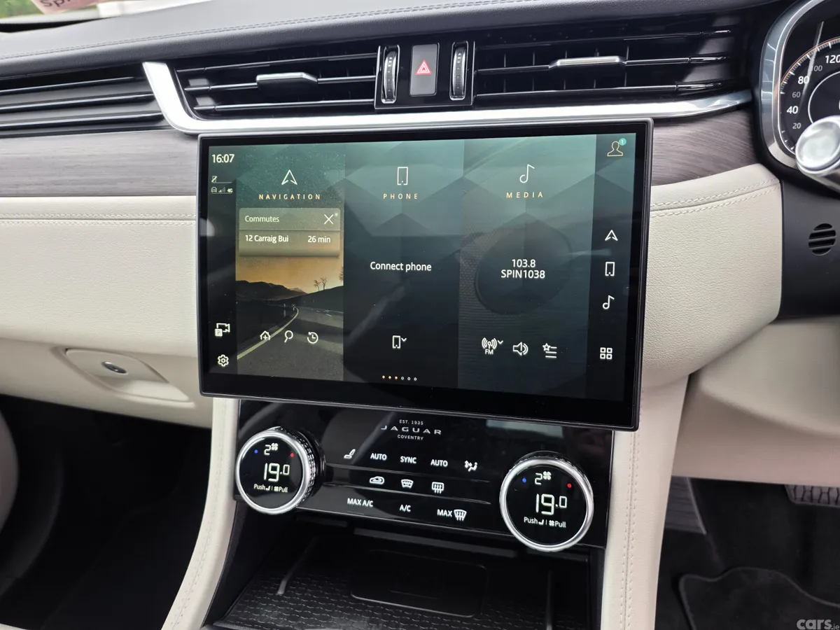 Jaguar F-Pace SUV, Petrol Plug-in Hybrid, 2022, Blue