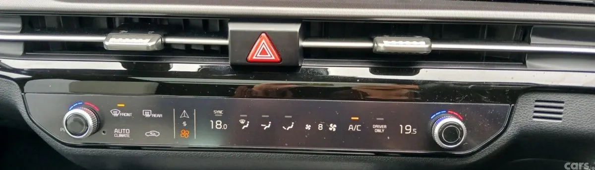 Kia Sportage SUV, Petrol Hybrid, 2026, Grey