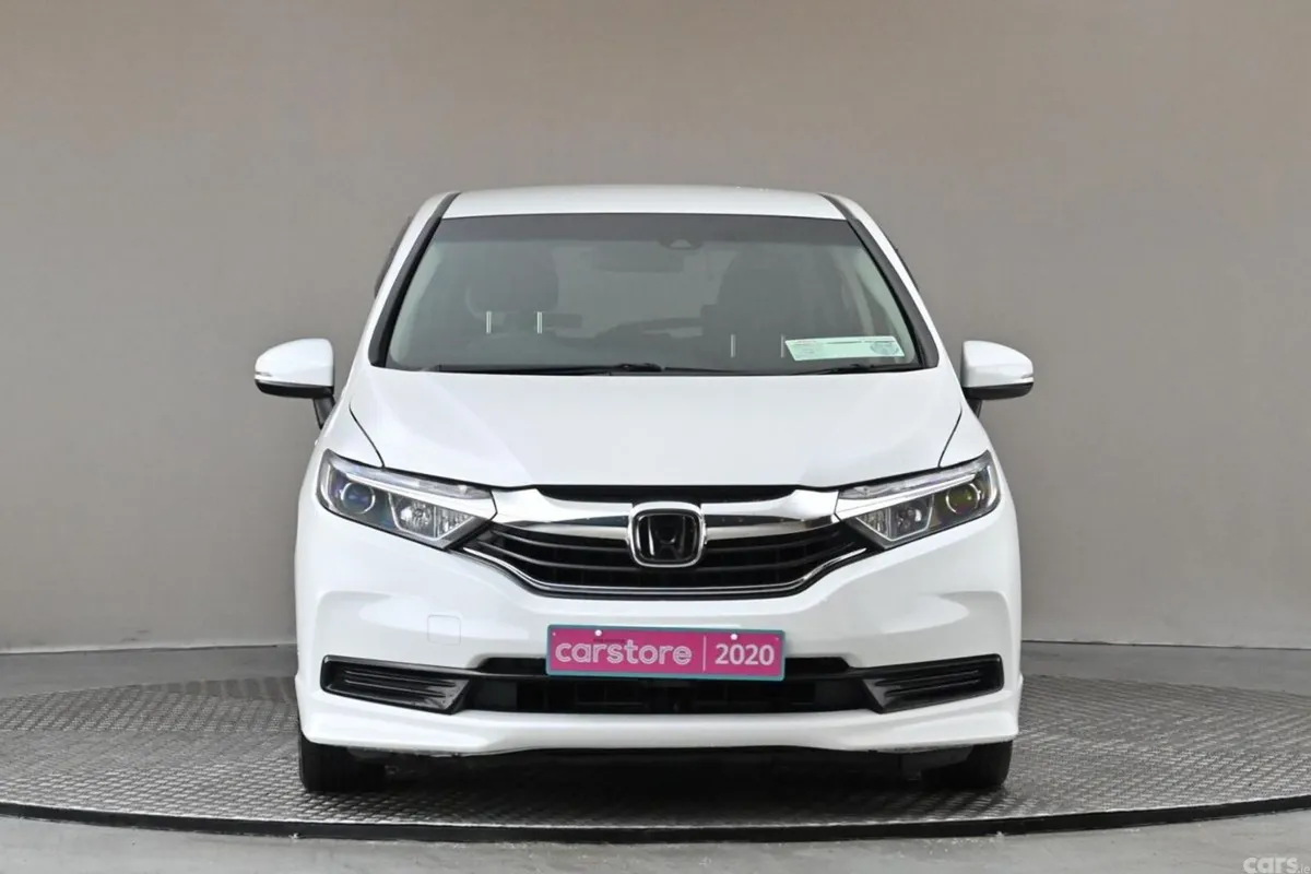 Honda Shuttle MPV, Petrol Hybrid, 2020, White