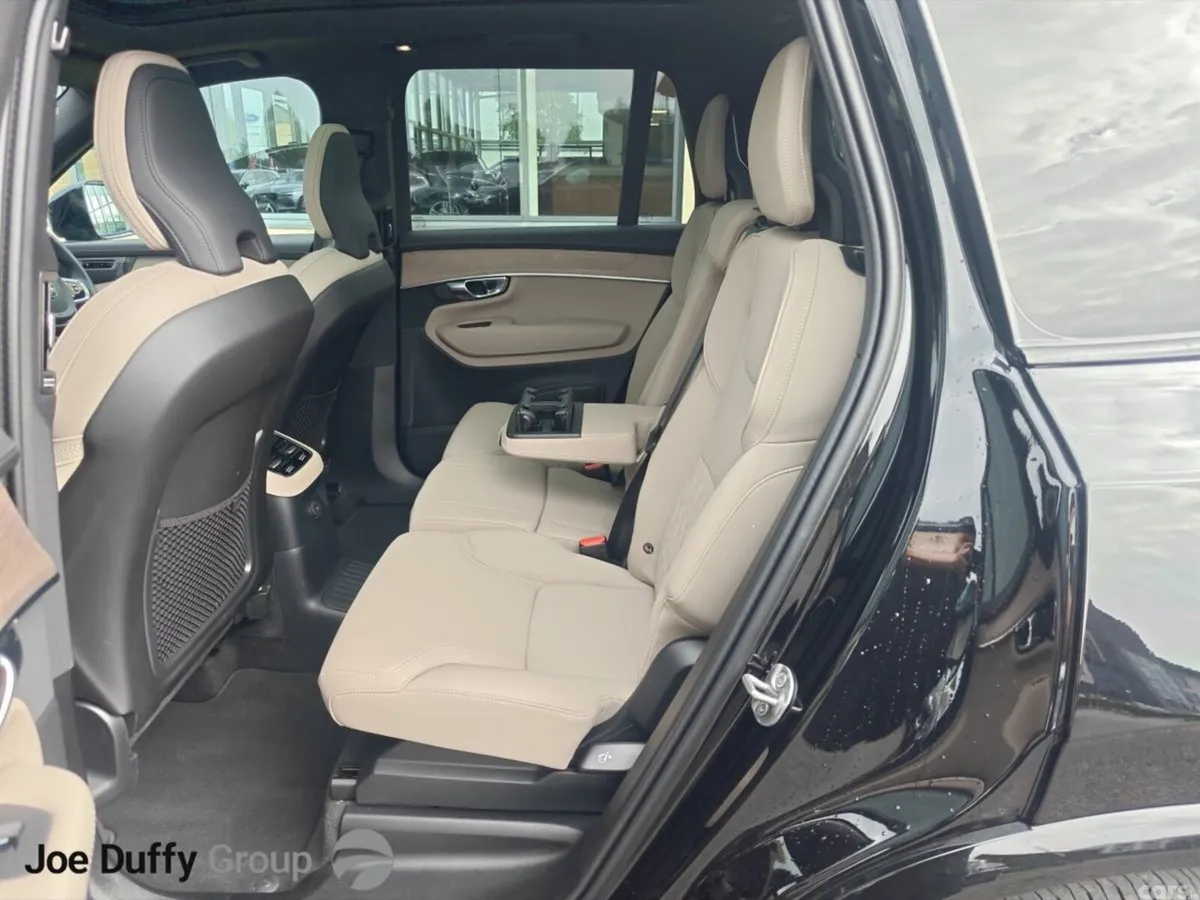 Volvo XC90 SUV, Petrol Plug-in Hybrid, 2026, Black