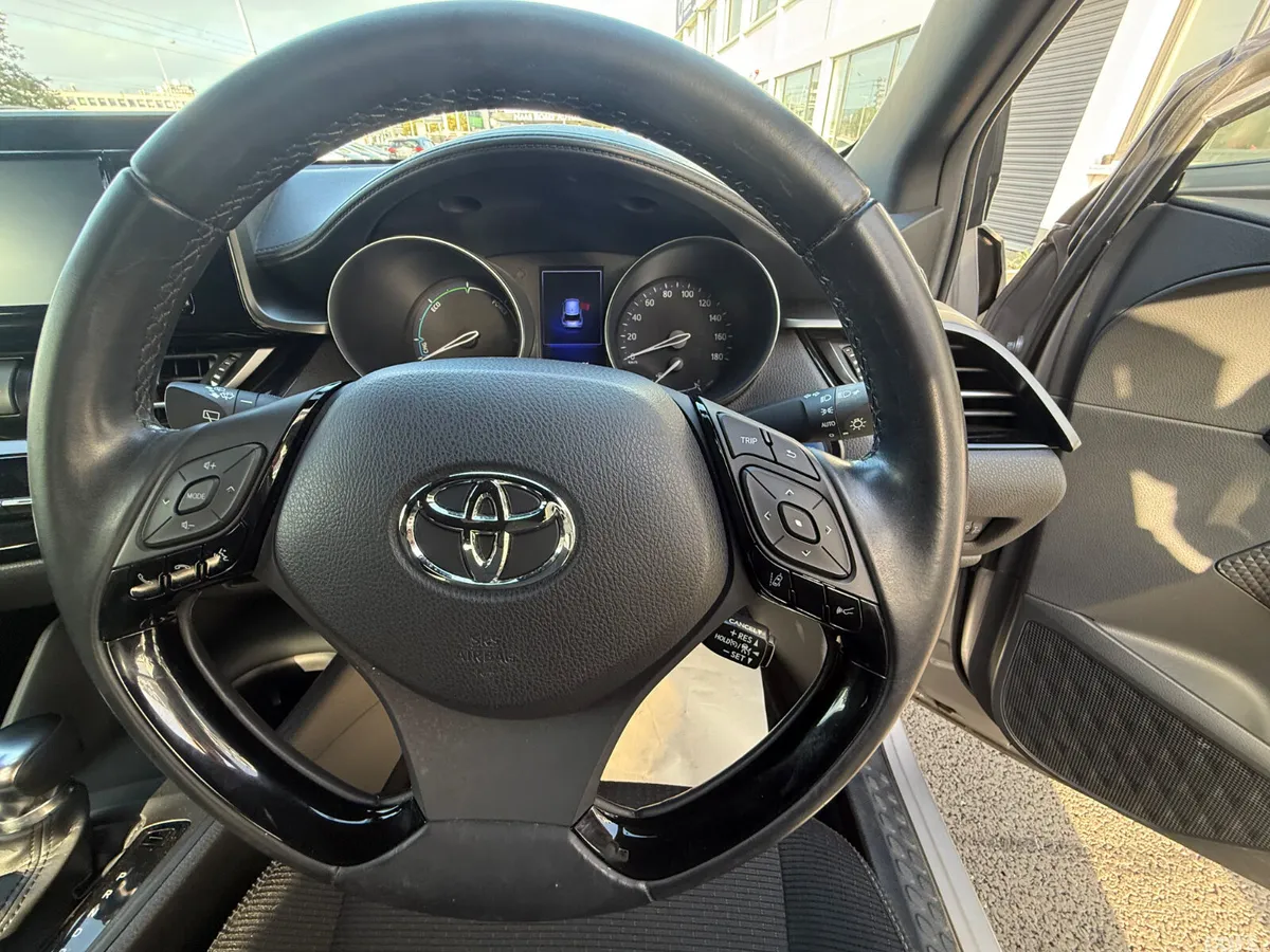 Toyota C-HR Hatchback, Petrol Hybrid, 2017, Grey
