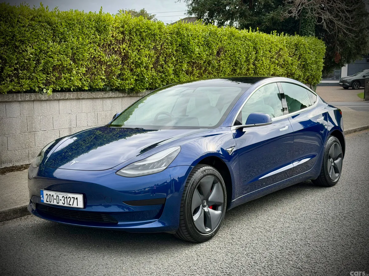 Tesla Model 3 Saloon, Electric, 2020, Blue