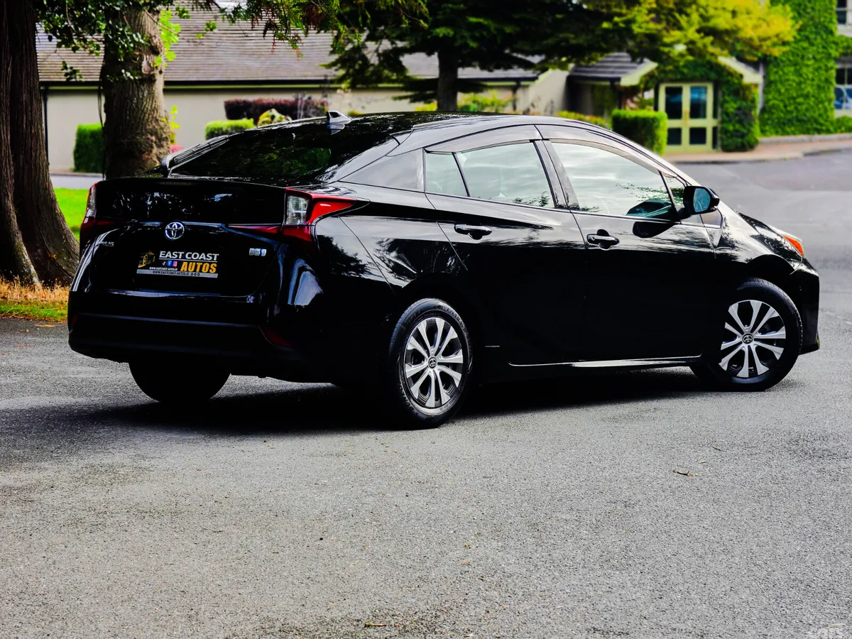 Toyota Prius Hatchback, Petrol Hybrid, 2020, Black