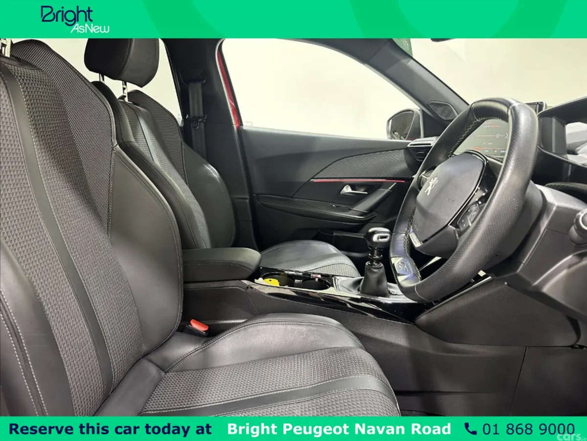 Peugeot 2008 MPV, Petrol, 2023, Red