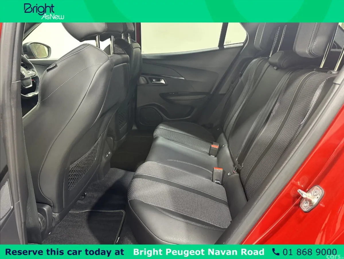 Peugeot 2008 MPV, Petrol, 2023, Red