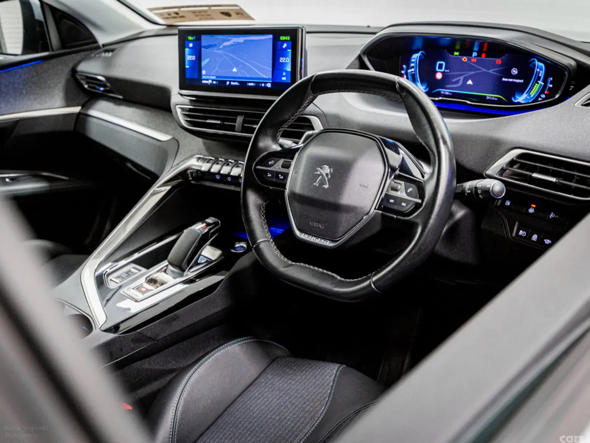 Peugeot 3008 SUV, Petrol Plug-in Hybrid, 2021, Grey
