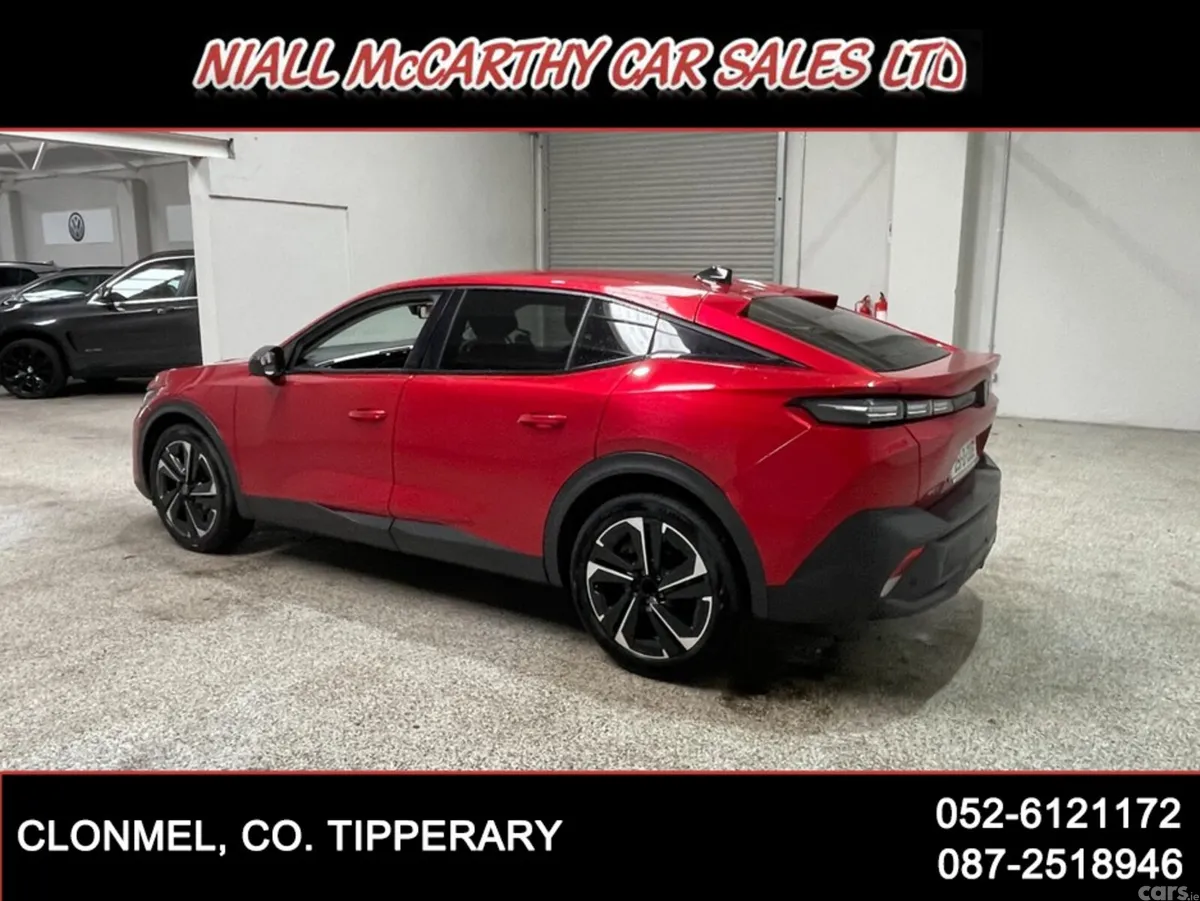 Peugeot 408 Hatchback, Petrol, 2025, Red