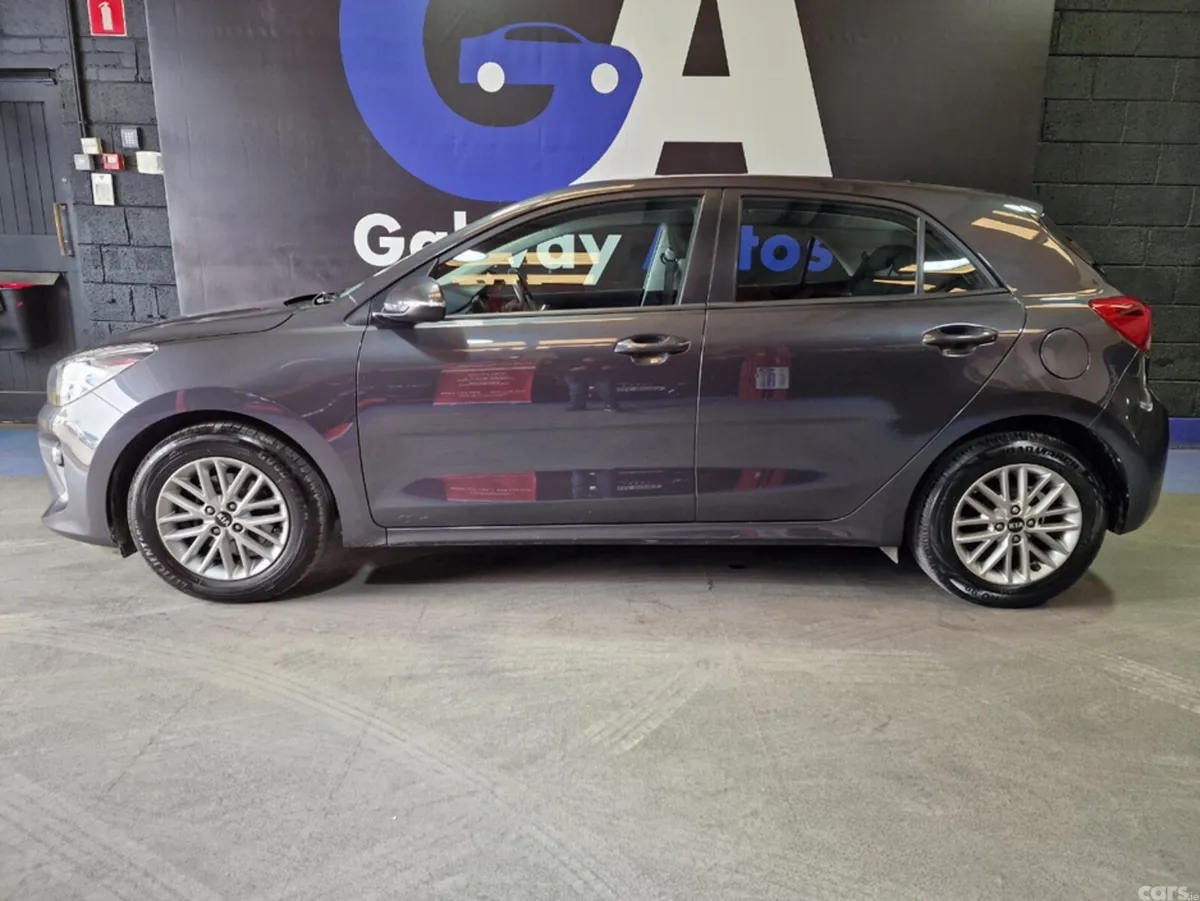 Kia Rio Hatchback, Diesel, 2017, Grey