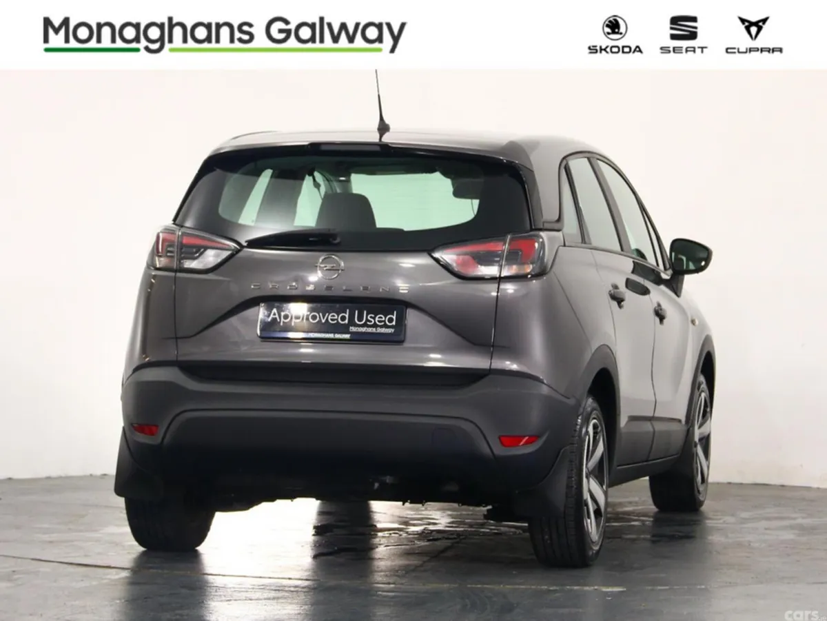 Opel Crossland MPV, Diesel, 2023, Grey