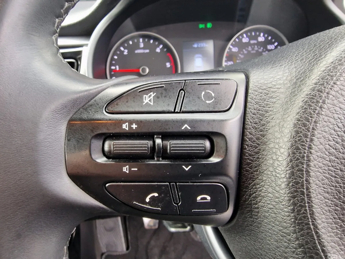 Kia Rio Hatchback, Diesel, 2017, Grey