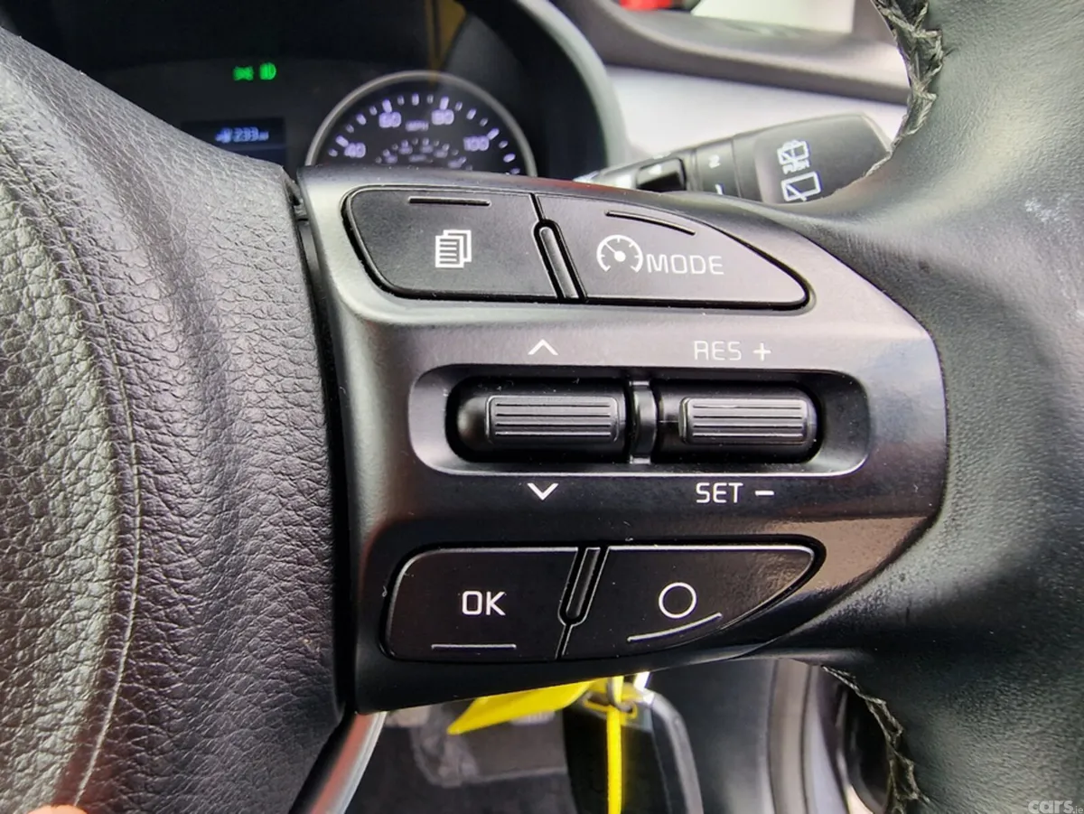 Kia Rio Hatchback, Diesel, 2017, Grey