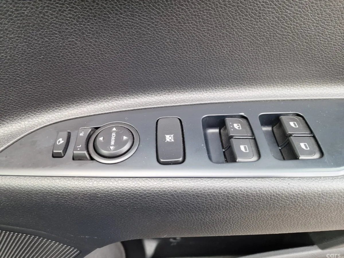Kia Rio Hatchback, Diesel, 2017, Grey