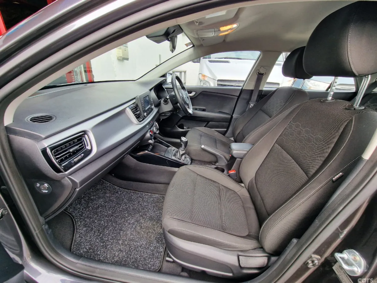 Kia Rio Hatchback, Diesel, 2017, Grey