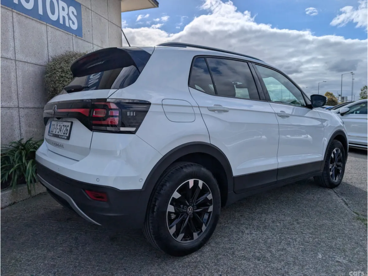 Volkswagen T-Cross SUV, Petrol, 2022, White