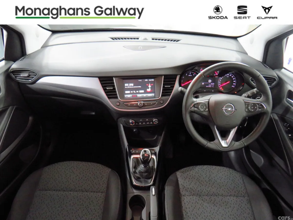 Opel Crossland MPV, Diesel, 2023, Grey