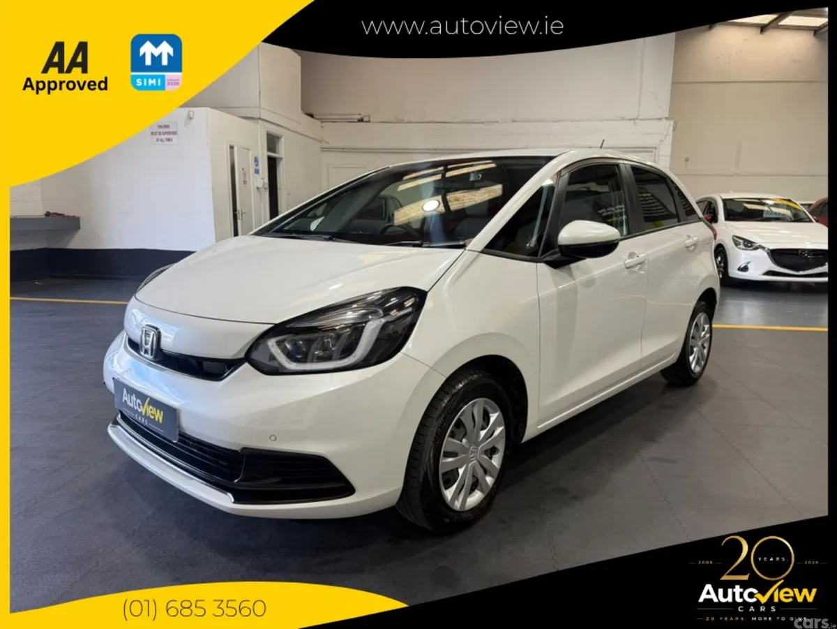 Honda Fit Hatchback, Petrol, 2023, White