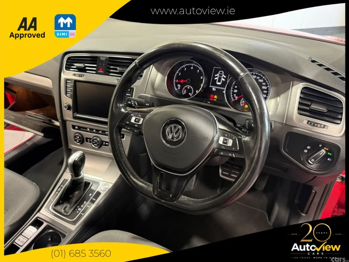 Volkswagen Golf Estate, Petrol, 2017, Red