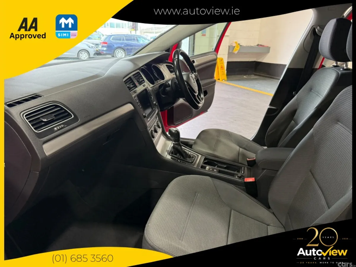Volkswagen Golf Estate, Petrol, 2017, Red