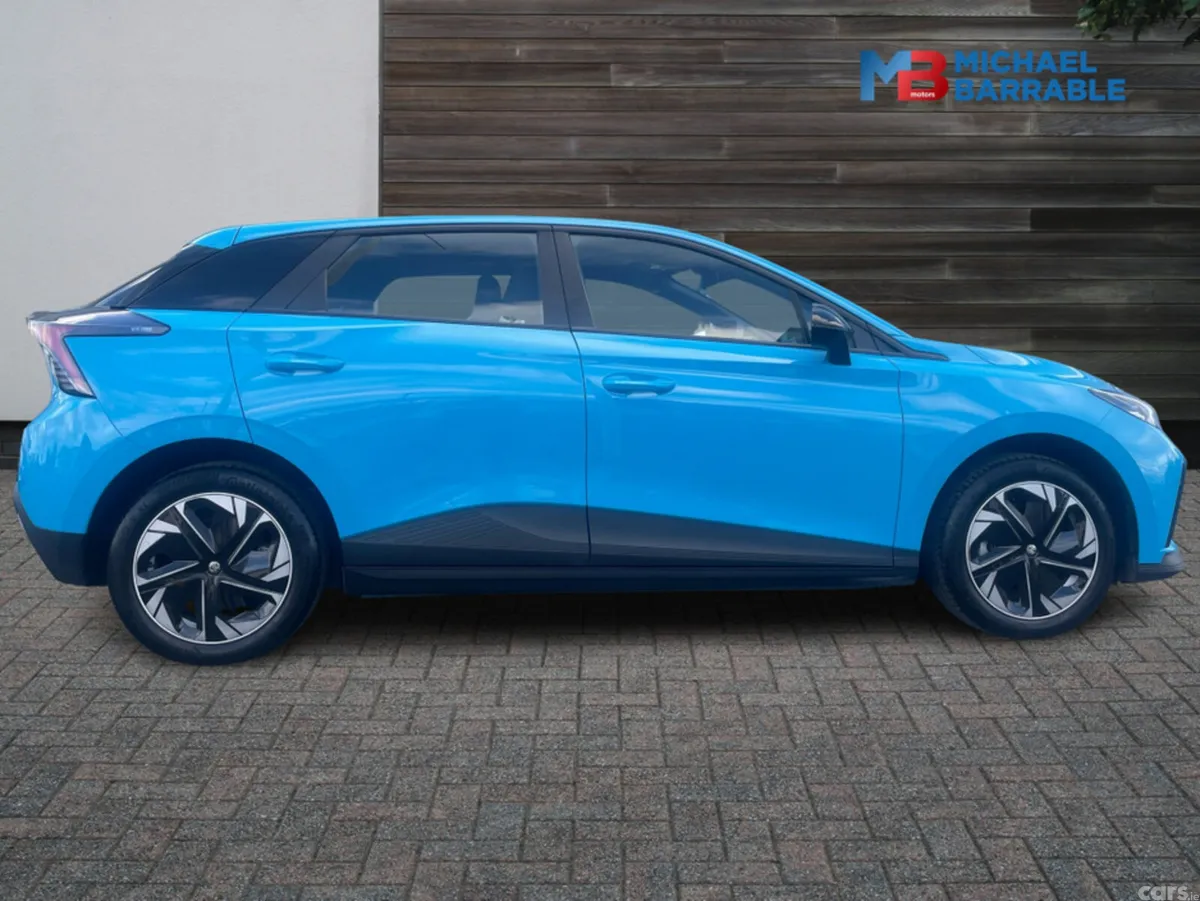 MG MG4 Hatchback, Electric, 2023, Blue